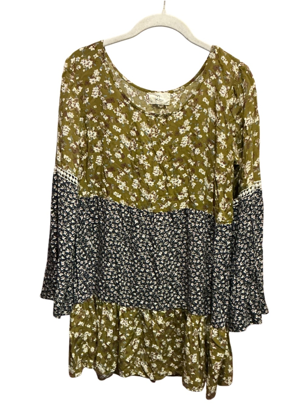 2 Love Women’s Paisley Tunic Top